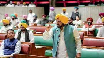 ਵਿਧਾਨ ਸਭਾ ਚ ਭਿ੍ਰਸਟਾਚਾਰ ਦੇ ਮਾਮਲੇ ਤੇ ਤਿੱਖੀ ਬਹਿਸ ਦੌਰਾਨ ਮੁੱਖ ਮੰਤਰੀ ਨੇ ਵਿਰੋਧੀਆਂ ਨੂੰ ਲਾਏ ਰਗੜੇ