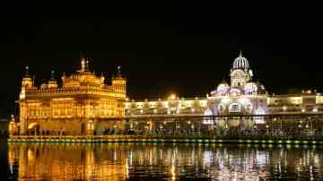 Soohee-First-Mehl-My-Mind-Is-Imbued-With-His-Glorious-Praises-I-Chant-Them-And-He-Is-Pleasing-To-My-Mind-