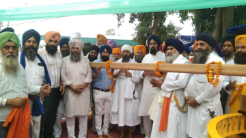ਗੁਰੂ ਕੀ ਬੇਰ ਸਾਹਿਬ ’ਚ ਸੋਨੇ ਦਾ ਕਲਸ਼ ਚੜ੍ਹਾਇਆ, ਆਇਆ ਹੈ ਲਗਪਗ 40 ਲੱਖ ਦਾ ਖ਼ਰਚਾ