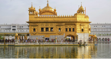 ਜੈਤਸਰੀ ਮਹਲਾ ੫ ਘਰੁ ੩ ਦੁਪਦੇ॥    ਦੇਹੁ ਸੰਦੇਸਰੋ ਕਹੀਅਉ ਪ੍ਰਿਅ ਕਹੀਅਉ ॥ ਬਿਸਮੁ ਭਈ ਮੈ ਬਹੁ ਬਿਧਿ ਸੁਨਤੇ ਕਹਹੁ ਸੁਹਾਗਨਿ ਸਹੀਅਉ ॥੧॥ 